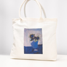 White tote bag with blue image of a vase of flowers